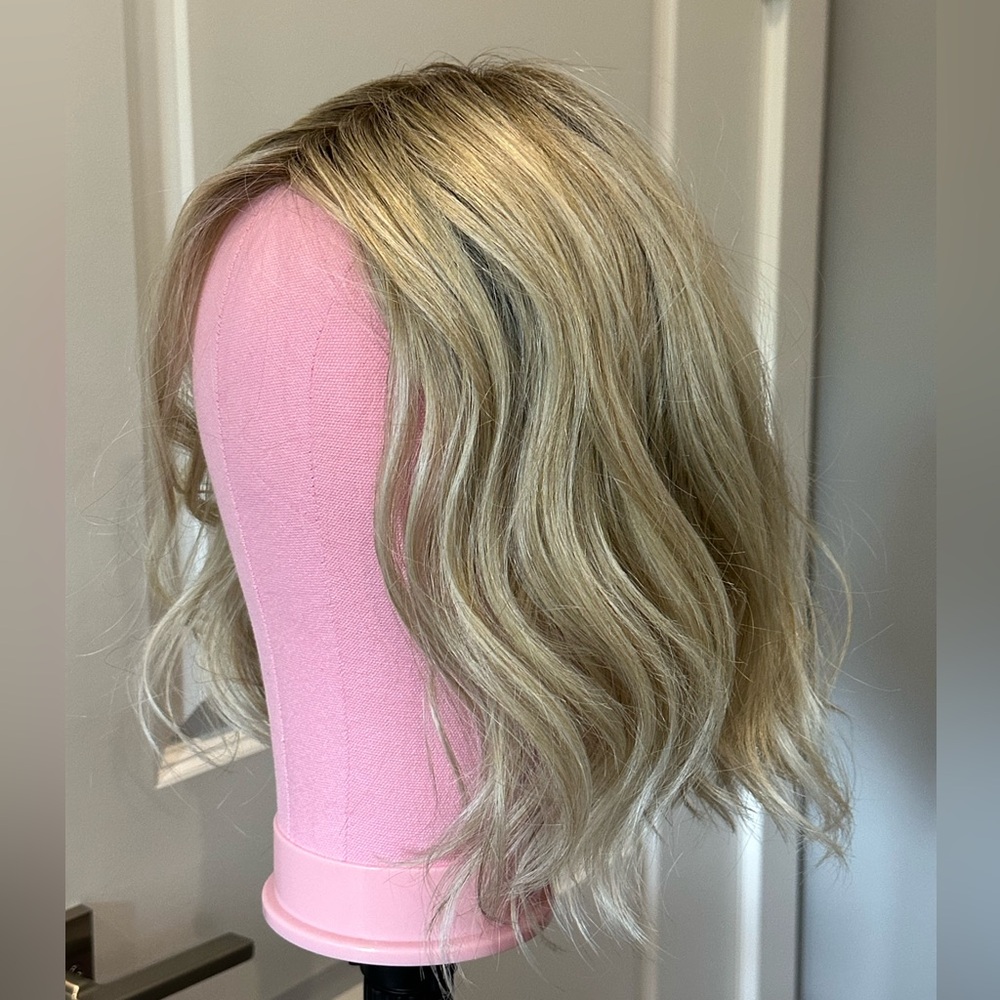 NWT Belle Tress Single Origin E Wig in Tres Leches Blonde!